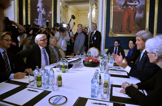 Negociaciones nucleares celebradas entre Irán y Alemania, China, Estados Unidos, Francia, Gran Bretaña y Rusia, en Viena en julio de 2014. Crédito: SEAE/cc por 2,0