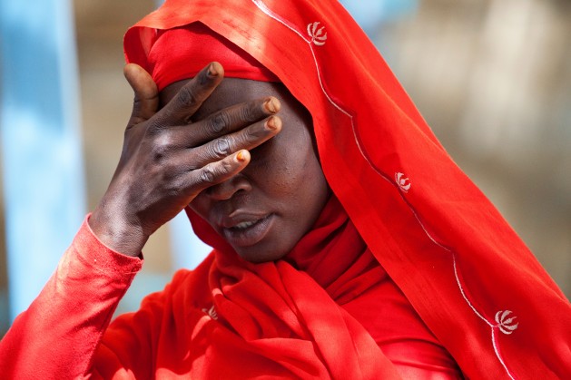 Una mujer en el campamento de desplazados de Kutum, en el norte de Darfur, en 2012. Crédito: Albert González Farran - Unamid