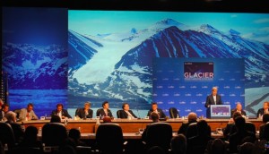 La cumbre de un día celebrada en la ciudad de Anchorage, Estados Unidos, no adoptó los compromisos necesarios para combatir los efectos negativos del calentamiento global en el Ártico. Crédito: Leehi Yona/IPS