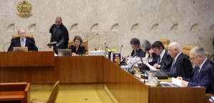 Parte de los magistrados del Supremo Tribunal Federal de Brasil, durante la sesión en que el jueves 5 decidieron por unanimidad la suspensión de Eduardo Conha de sus funciones de poderoso presidente de la Cámara de Diputados. Crédito: Carlos Humberto/SCO/STF