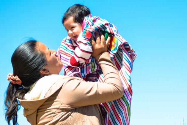 Perú lleva adelante una estrategia para eliminar la transmisión de la hepatitis B de madre a hijo. La medida de prevención más importante es la vacunación universal, que evita 95 por ciento de las infecciones. Crédito: Cortesía OPS.