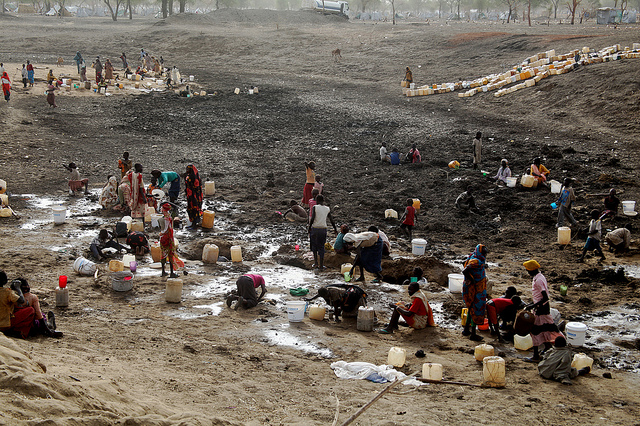 Más de dos millones de sudaneses del sur fueron desplazados de sus hogares por el conflicto en curso. Crédito: Jared Ferrie / IPS