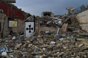 Una iglesia destruida en el distrito de Tal Kaif, en la gobernación iraquí de Nínive. Crédito: Mays Al-Juboori.