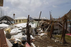 El huracán Irma tuvo un impacto devastador en Sophers Hole, relató Egbert Smith, de 72 años. Crédito: Kenton X. Chance/IPS.