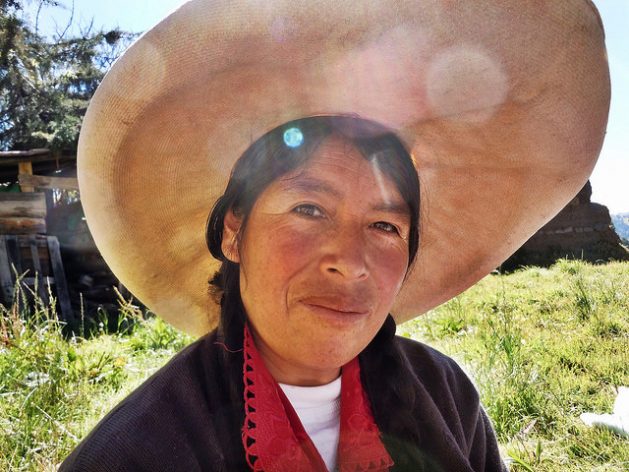 Celestina, de Porcón Alto, una región rural de los Andes peruanos, cuya familia ha vivido en las mismas tierras desde hace generaciones. Crédito: Andrea Vale/IPS.