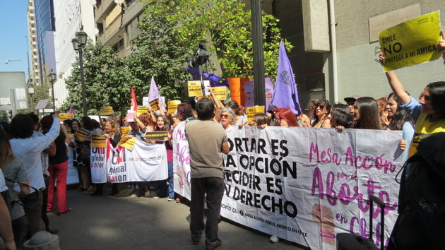 Una de las manifestaciones realizadas en Santiago de Chile contra las medidas restrictivas a la despenalización del aborto en tres causales. Crédito: Amnistía Internacional