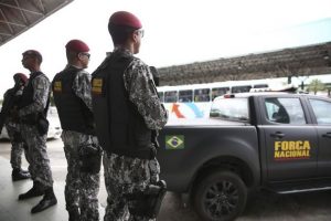 Después de una ola de ataques en Ceará, la Fuerza Nacional de Seguridad Pública fue enviada a su capital, Fortaleza, en apoyo a los agentes de seguridad del Estado de la región del Nordeste de Brasil. Crédito: José Cruz/Agência Brasil