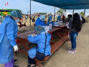 Perú, uno de los países más afectados por el nuevo coronavirus, organiza bajo medidas de protección el traslado de las personas que deben desplazarse entre distintas regiones. La pandemia avanza por América del Sur y todavía no ha alcanzado su pico de máxima expansión, destaca la Organización Mundial de la Salud: Foto: Minsa