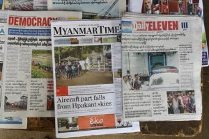 La libertad de expresión se mantiene como un riesgo en Myanmar, donde de nuevo un periodista va a la cárcel, esta vez por el tema de la pandemia. La crisis de la covid-19 hizo que numerosos médicos, comunicadores y ciudadanos de Asia que opinaban en sus redes sociales enfrenten cargos en los tribunales. Foto: AI