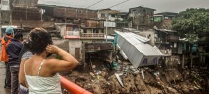 El huracán Amanda causó muertes y serios daños a su paso por El Salvador en mayo, y Unicef teme que nuevas tormentas agraven el impacto de la pandemia causada por el coronavirus. Foto: Mauricio Martínez/PMA