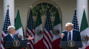 Los presidentes de México, Andrés Manuel López Obrador (I), y de Estados Unidos, Donald Trump, durante la visita del mandatario latinoamericano a la Casa Blanca, el 8 de julio, en que demostraron su buena sintonía. Foto: Casa Blanca