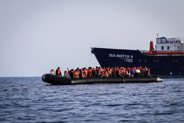 Los migrantes africanos que intentan cruzar el Mediteráneo central padecen graves abusos y violaciones a sus derechos al partir de Libia, y rechazo o recepción bajo duras condiciones al arribar a las costas de Europa. Foto: Hannah Wallace Dowman/MSF