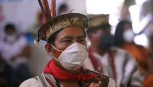 Indígenas del Amazonas utilizan el conocimiento ancestral para enfrentar enfermedades como la actual pandemia por COVID-19.