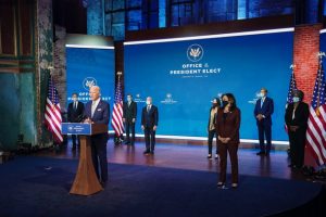 Joe Biden, el presidente electo de Estados Unidos, al anunciar los primeros nombramientos de su administración. En la OMC se espera la designación de su representante comercial para conocer quien dirigirá la nueva política de Washington en el sector, tras cuatro años traumáticos de acoso de Donald Trump. Foto: @joebiden