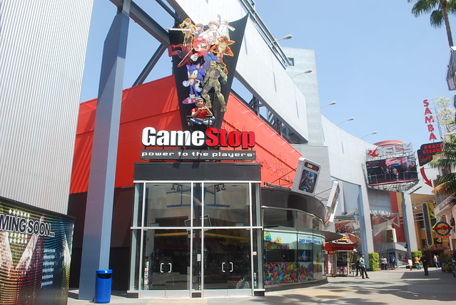 Una de las tiendas de GameStop que se multiplican por los centros comerciales y las calles de Estados Unidos. Foto: Flickr