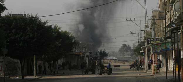 El humo de un ataque aéreo de Israel se eleva sobre la ciudad de Rafah, en el sur de la Franja de Gaza. Foto: Eyad El Baba / Unicef